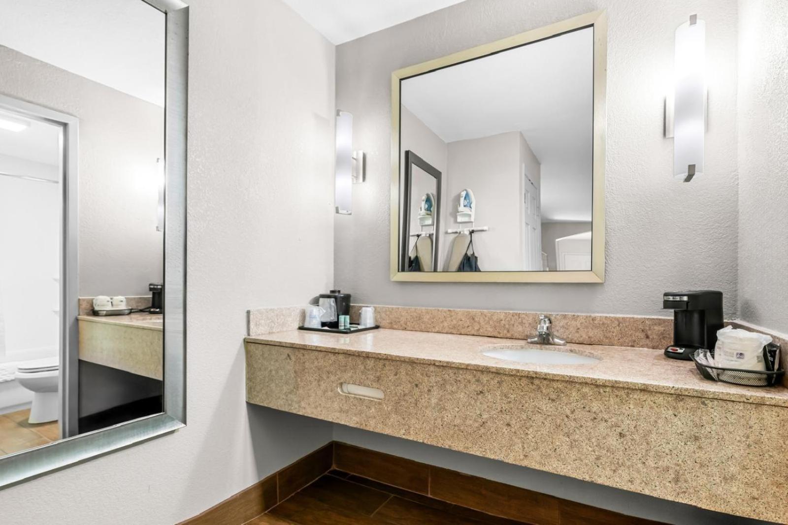 Hotel Western Executive